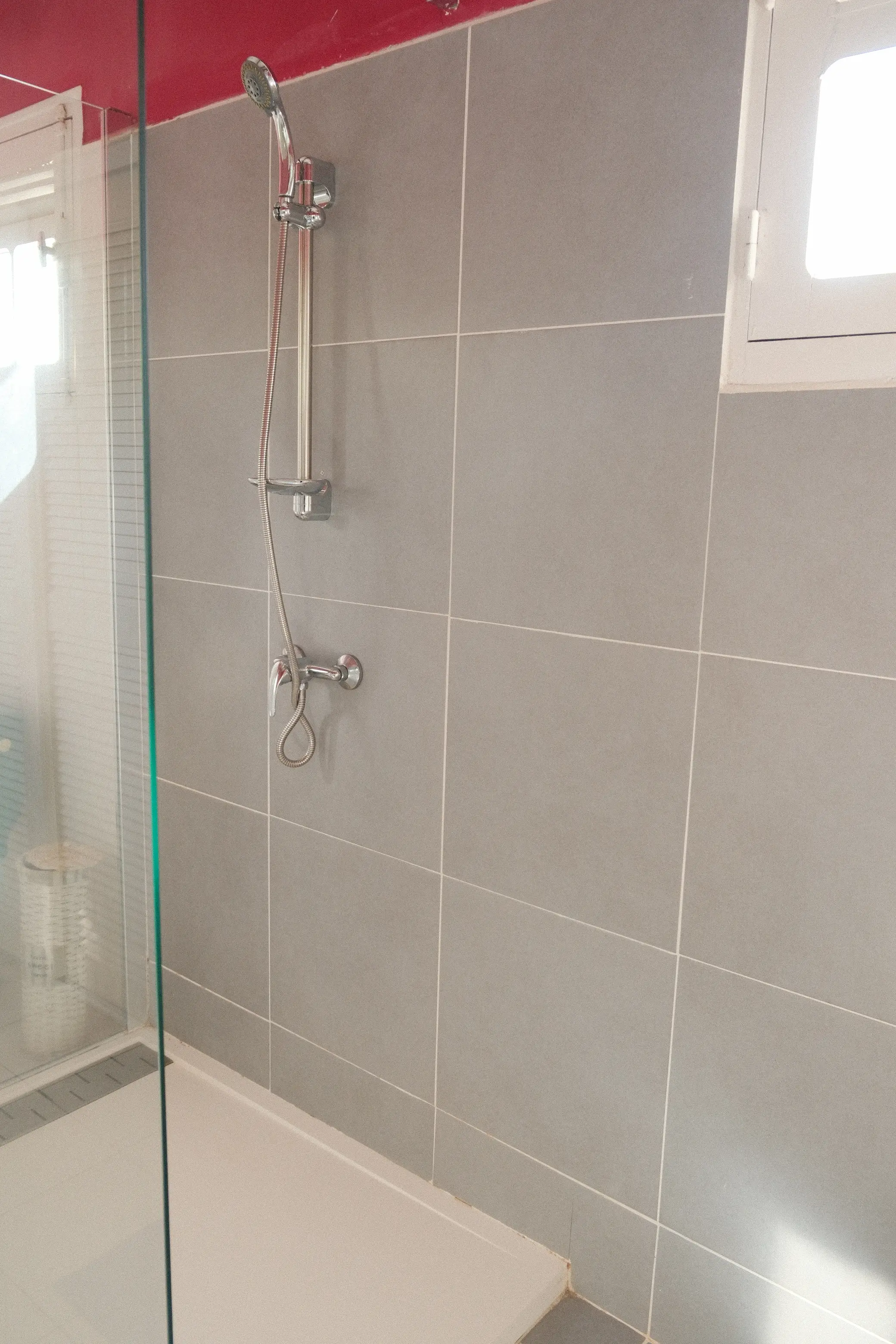 Salle de bain privative et attenante de la suite parentale